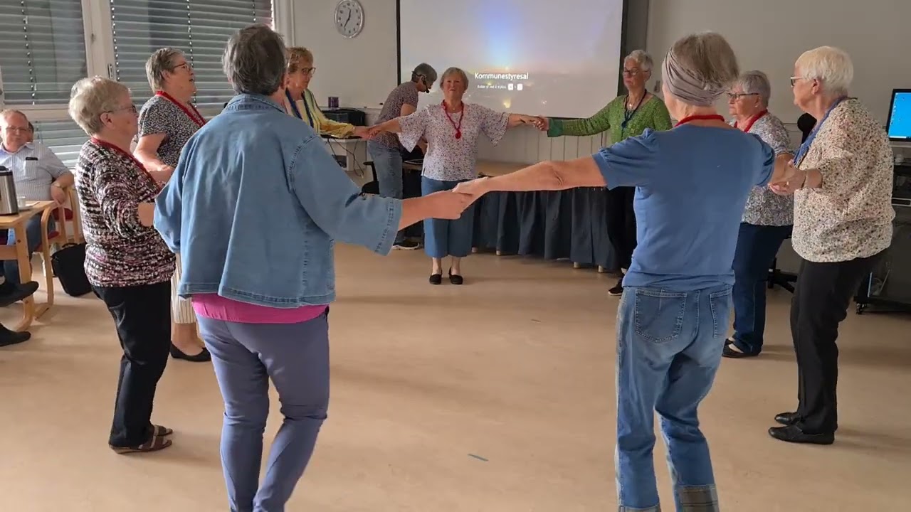Seniordans Åpen dag 1