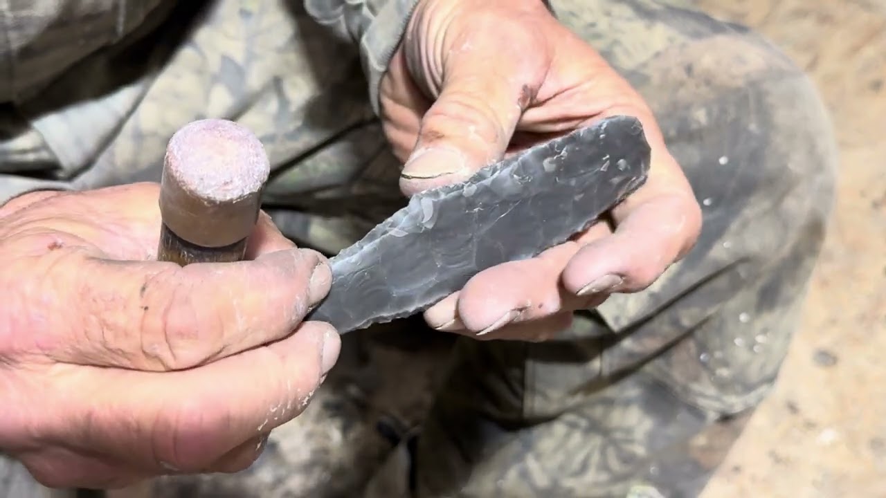 Slab knapping direct percussion 2