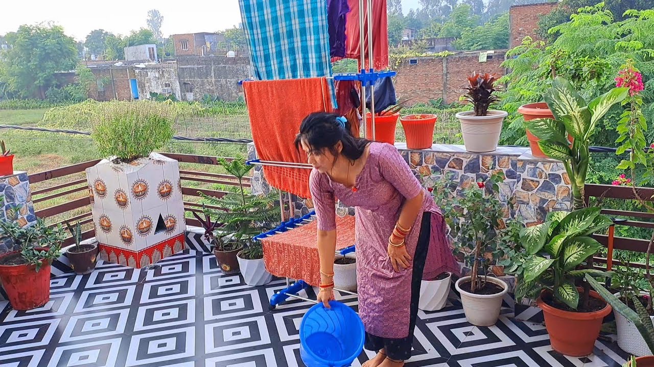 मैं ऐसे करती हूं ऊपर नीचे पूरे घर की सफाई //My Daily Morning House Cleaning Routine 🌺