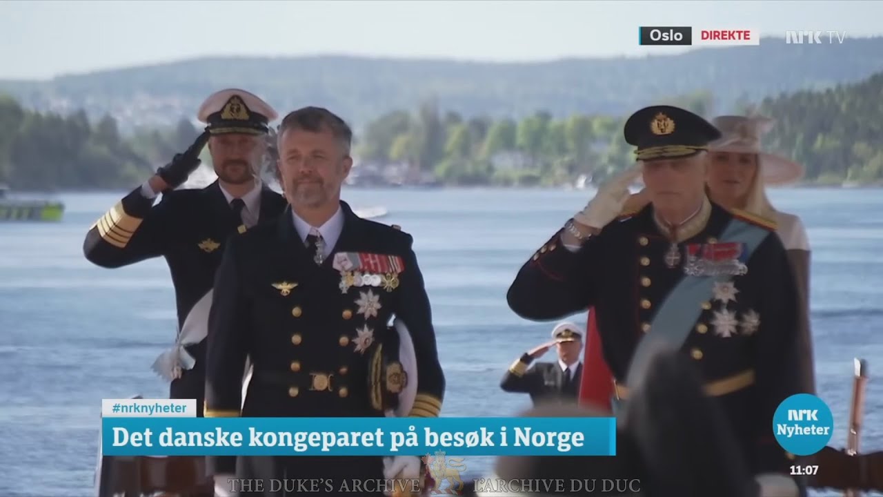 2024 Danish state visit to Norway: Danish and Norwegian anthems