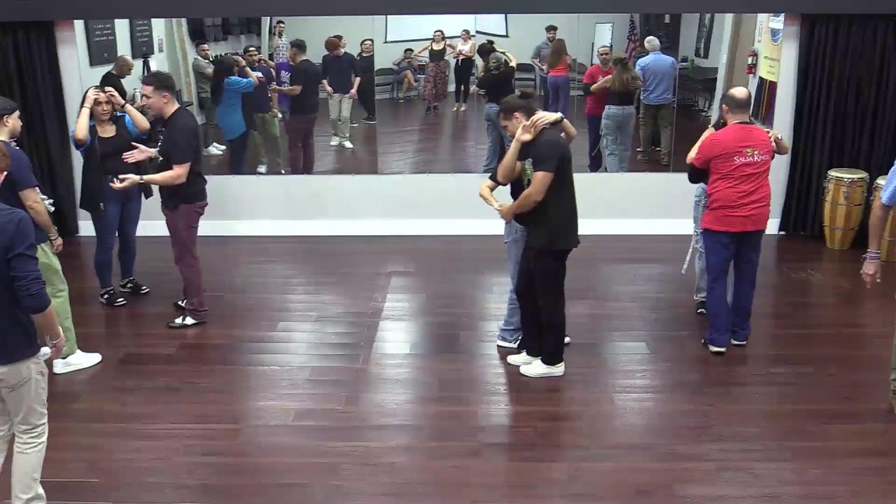 Rueda de Casino Salsa Class Miami