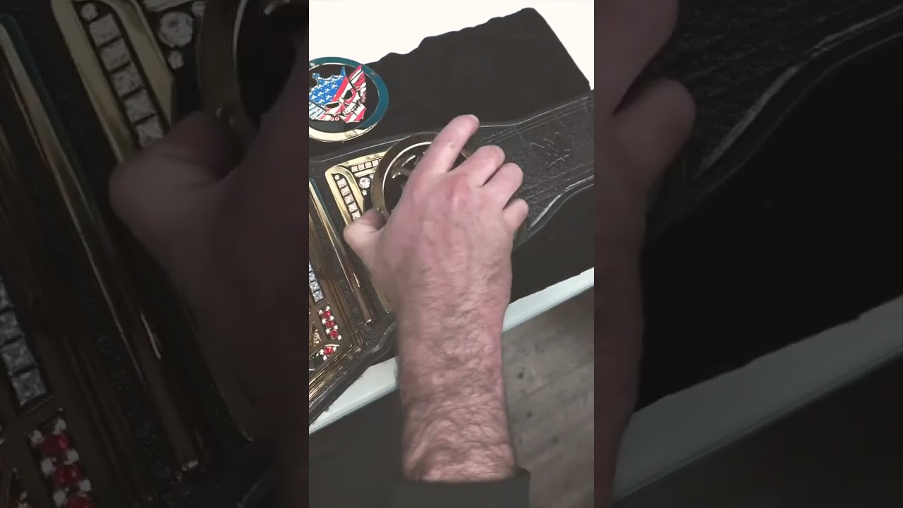 Roman Reigns' side plates on WWE Universal Championship getting replaced by Cody Rhodes'