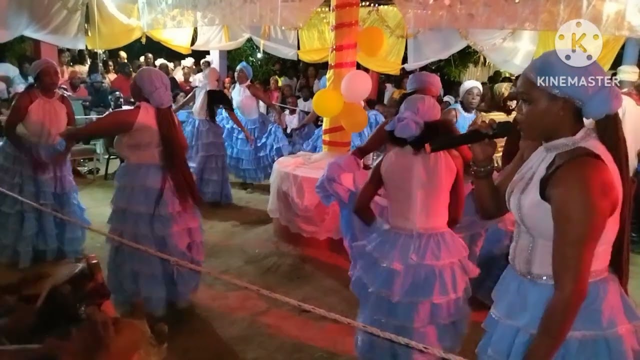 sanba flore kraze  lakou fanm vanyan4 plat nan okazyon fèt agawou lefan