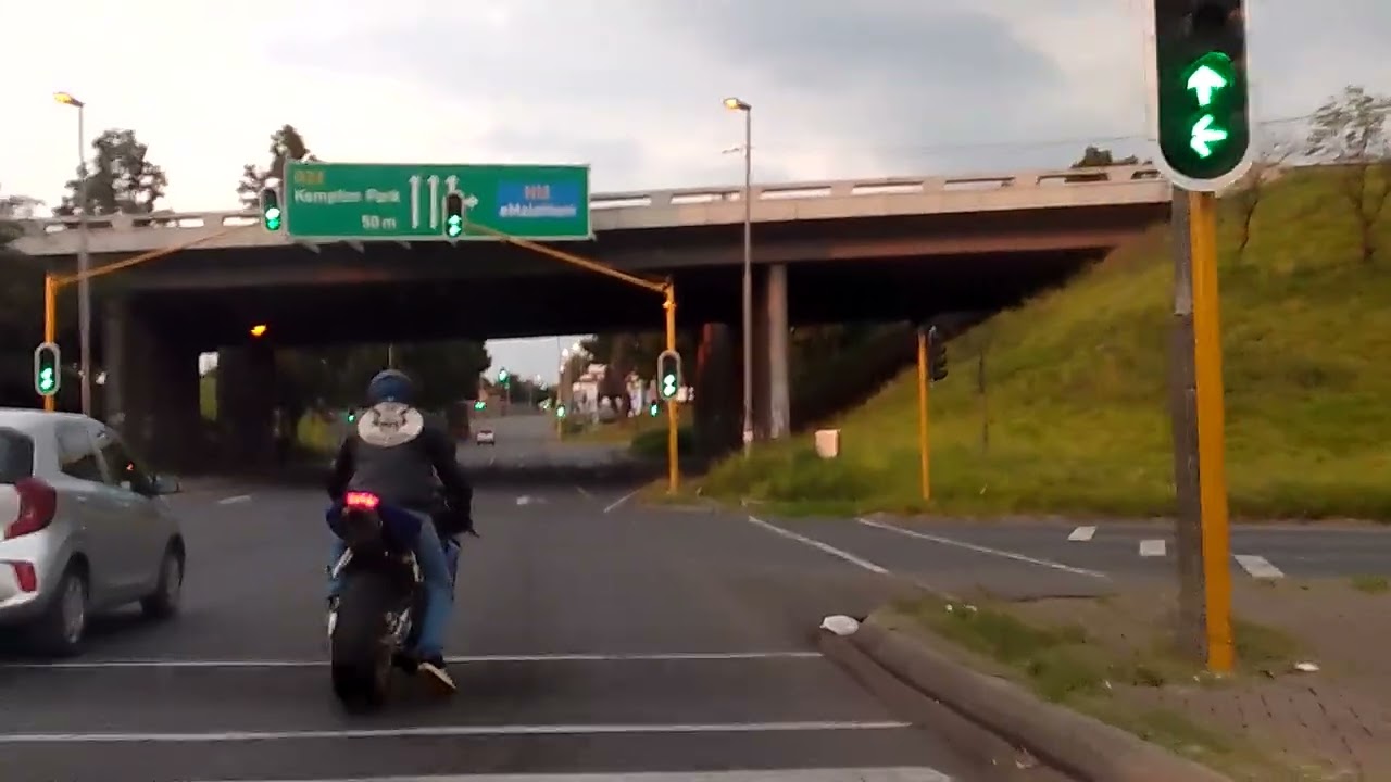 Journey to Sunward Park 5: McDonalds Benoni to Kingsway off-ramp N12🍔🍟🎂🍰💐🌸💮🪷🌻🌼🌷🥳🎅🏽🎂🎇🎆🎊🎉🎈🍾😎😍🤩🕊️🦜🦢🐓🦚🦤
