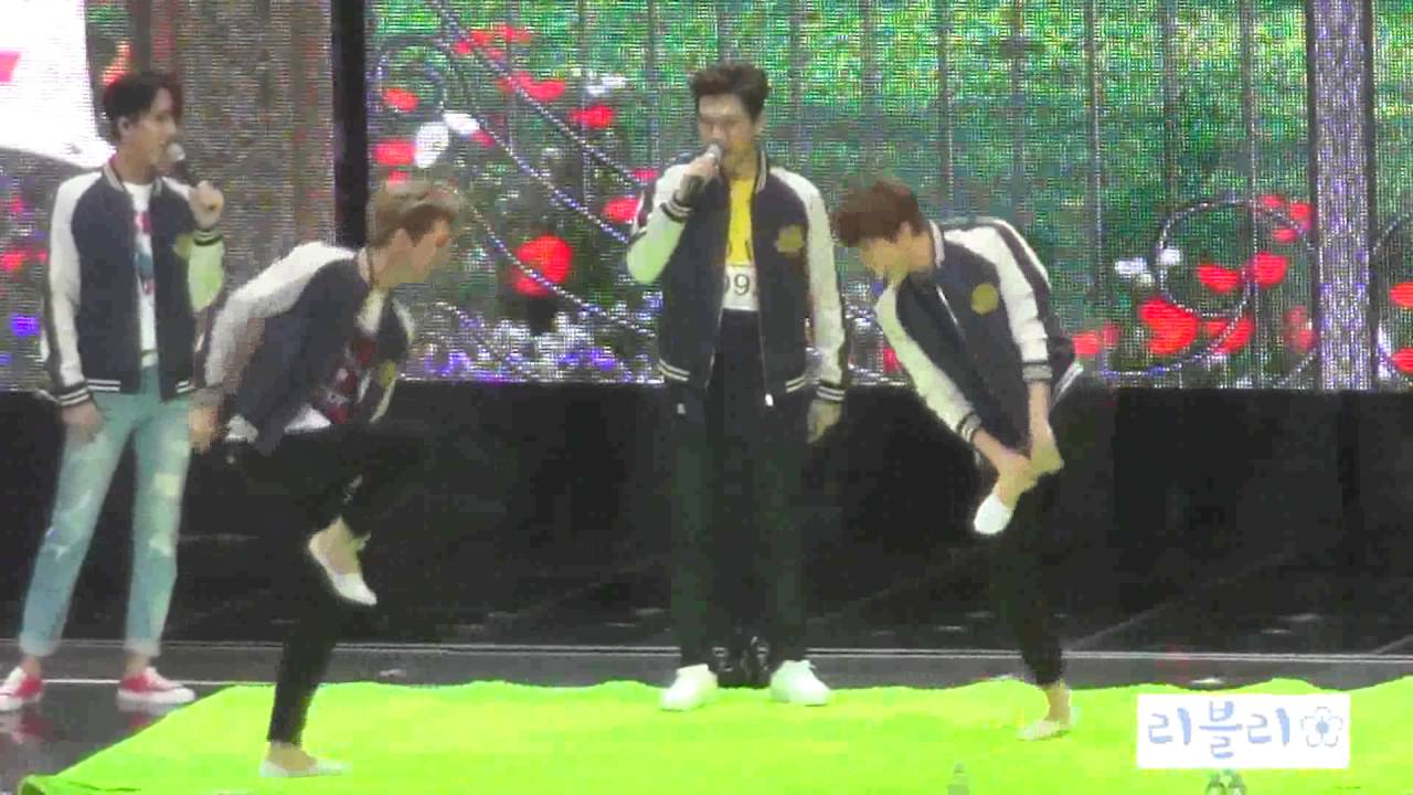 20160619 빅스쿨 지덕체 게임 켄, 홍빈 지압판에서 닭싸움하기