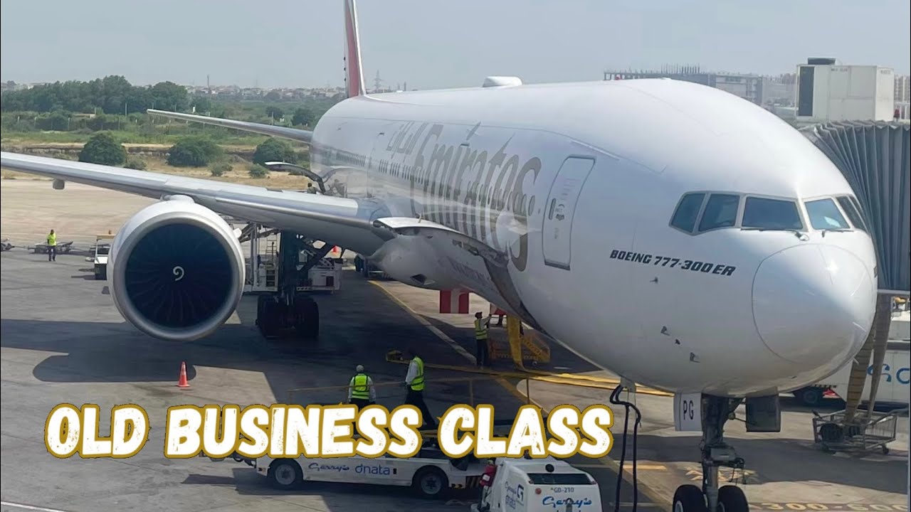 🇦🇪🇵🇰 EMIRATES BUSINESS CLASS | EK600 | DUBAI TO KARACHI | A6-EPG | B777-300ER