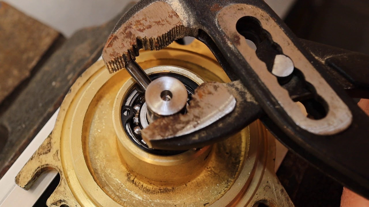 Volvo Penta water pump rebuild Ep:18