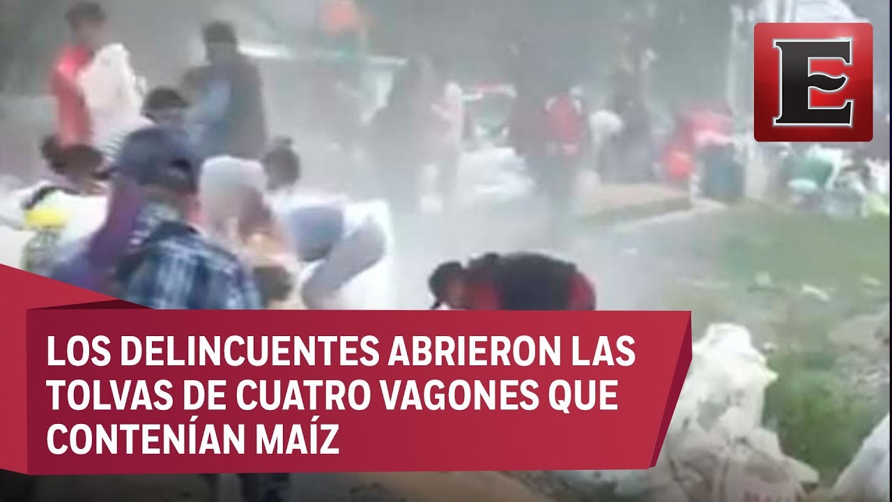Roban tren con maíz en Puebla, saqueadores dejan 3 policías heridos