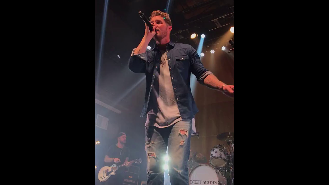 Brett Young- Olivia Mae