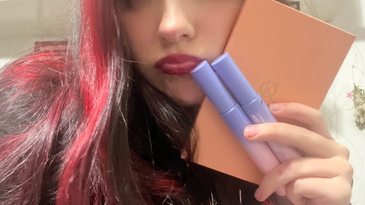 Friend in class does your makeup! 💋💄🤝 (also new hair reveallll)