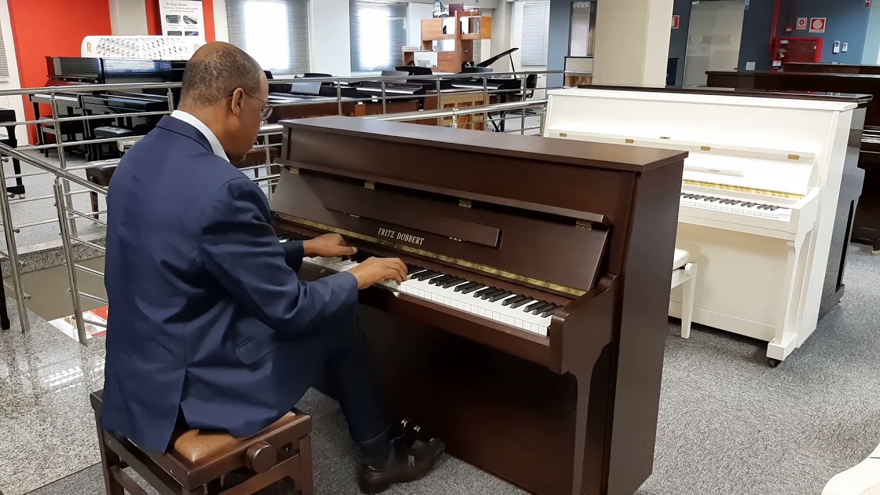 Conhe&ccedil;a Piano Vertical Fritz Dobbert FD110 (SPALLA MUSICA MAIS)