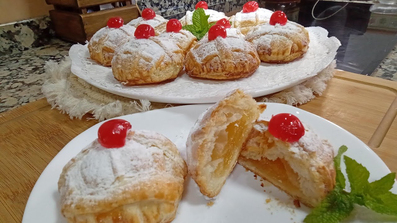 PASTELITOS DE HOJALDRE RELLENOS en muy poquito tiempo tendras un dulce delicioso 😋que os encantará👌🏼