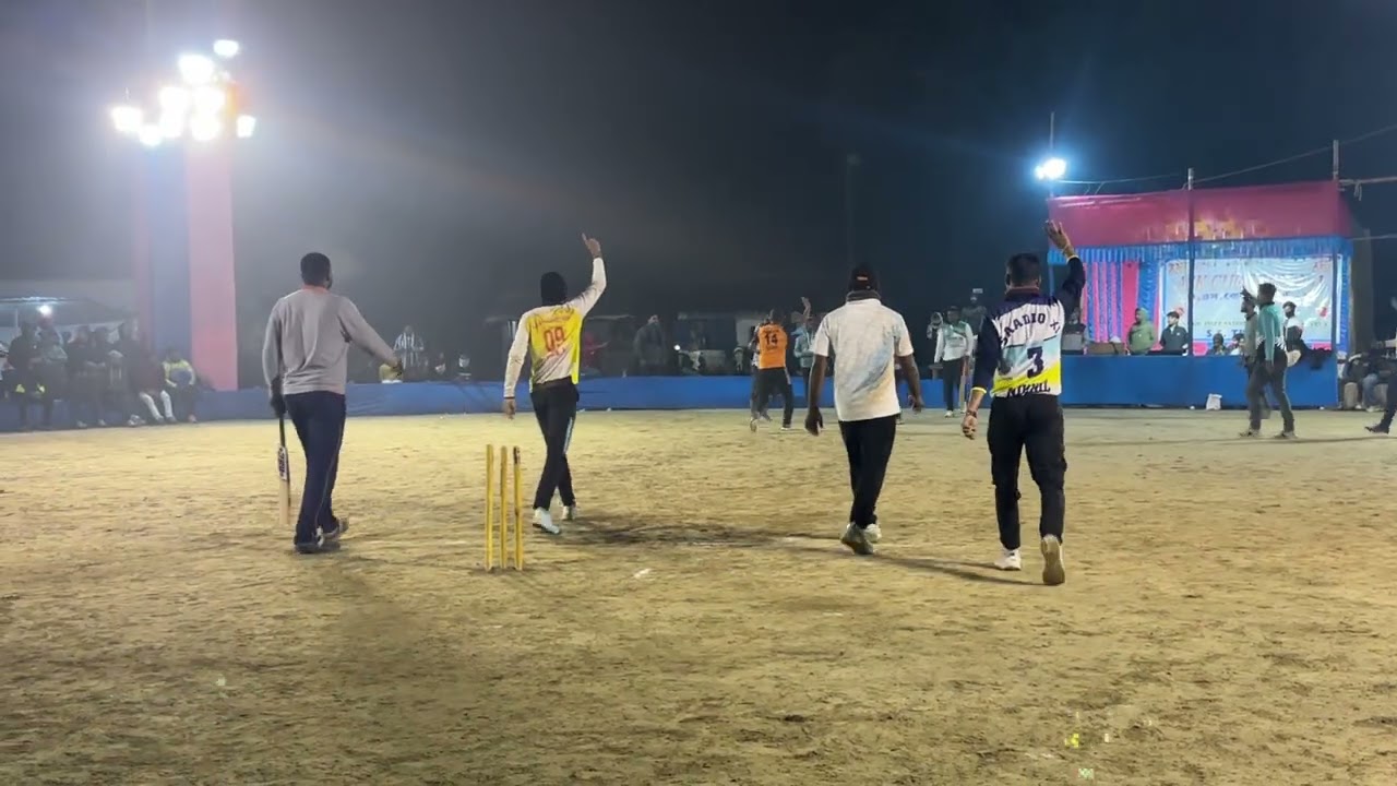 সেমিফাইনালের প্রথম ইনিংস হাড্ডা হাড্ডি ম্যাচ
