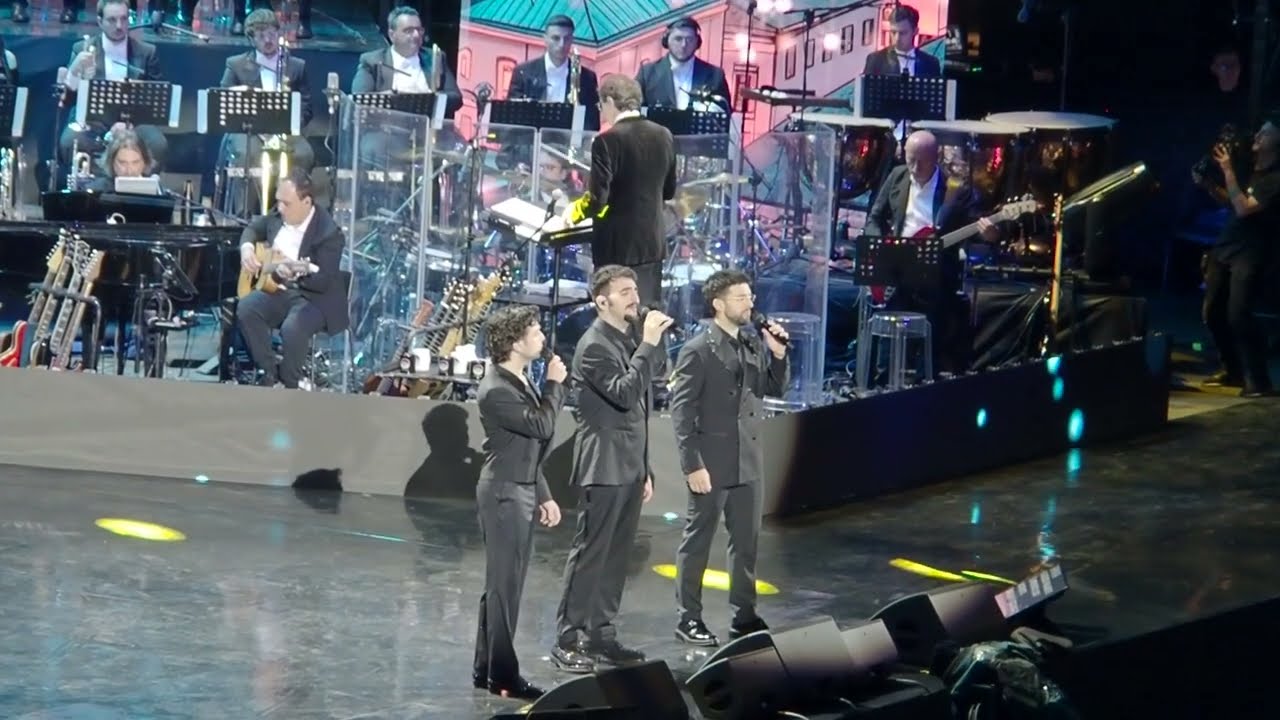 Il Volo - Smile (La vita è bella)