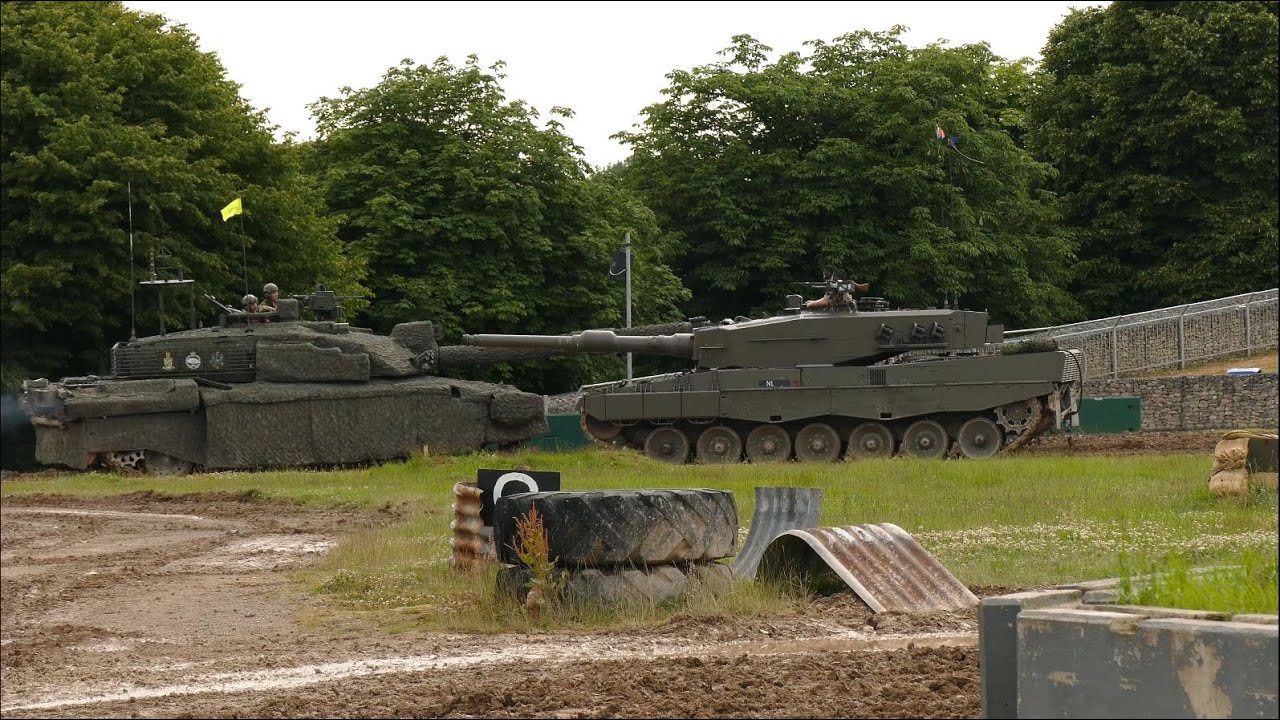 Tankfest in 4K - Part 8 - Random footage including Challenger 2 and Leopard 2