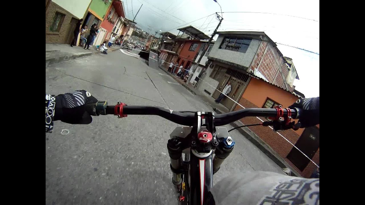 Downhill Urbano Manizales 2012. Bajada ganadora por Marcelo Gutiérrez