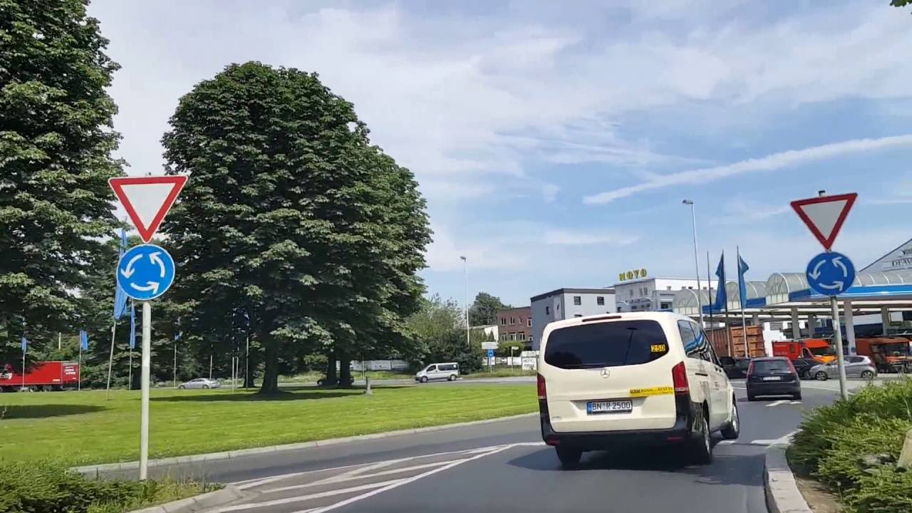 Дороги Германии. Дорога из города Бонн в Тройсдорф.