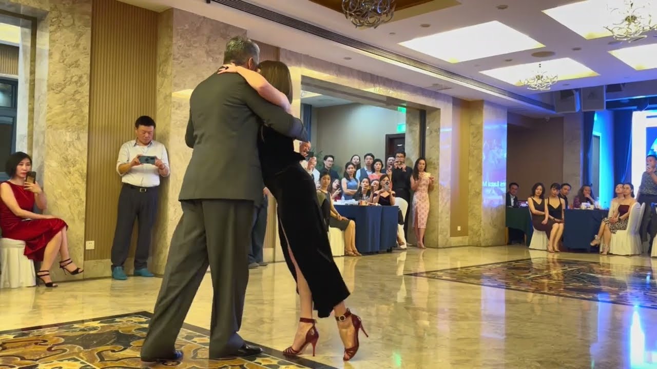 Eladia Cordoba & Andres Laza Moreno Beijing WS Grand Milonga on 2024/11/01 - Performance 1/4