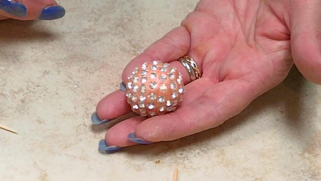 How to Make a Rhinestone Epoxy Clay Bead