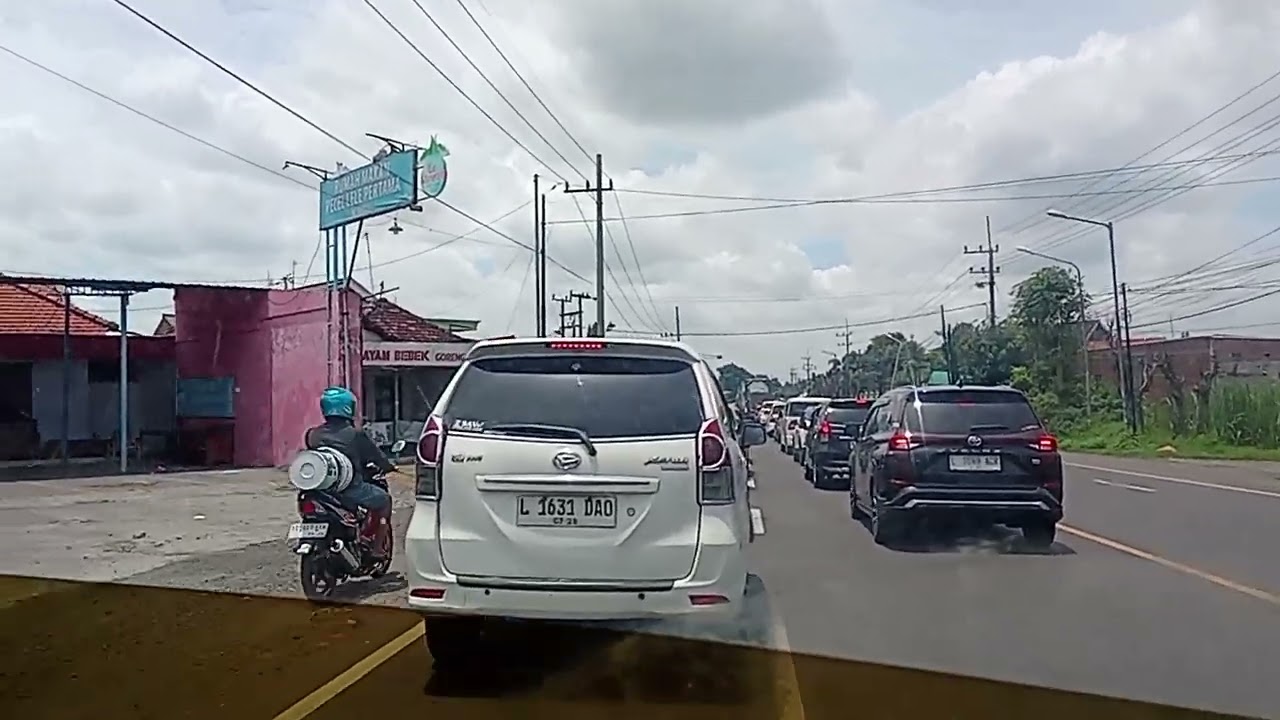 Situasi lalin saat Long weekend Sangat ramai#lalin #weekend #liburan 
