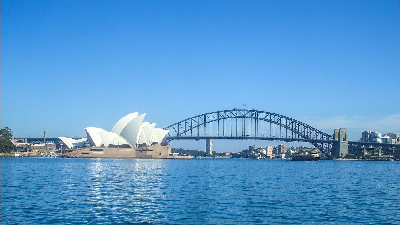 Qantas Choir - I Still Call Australia Home
