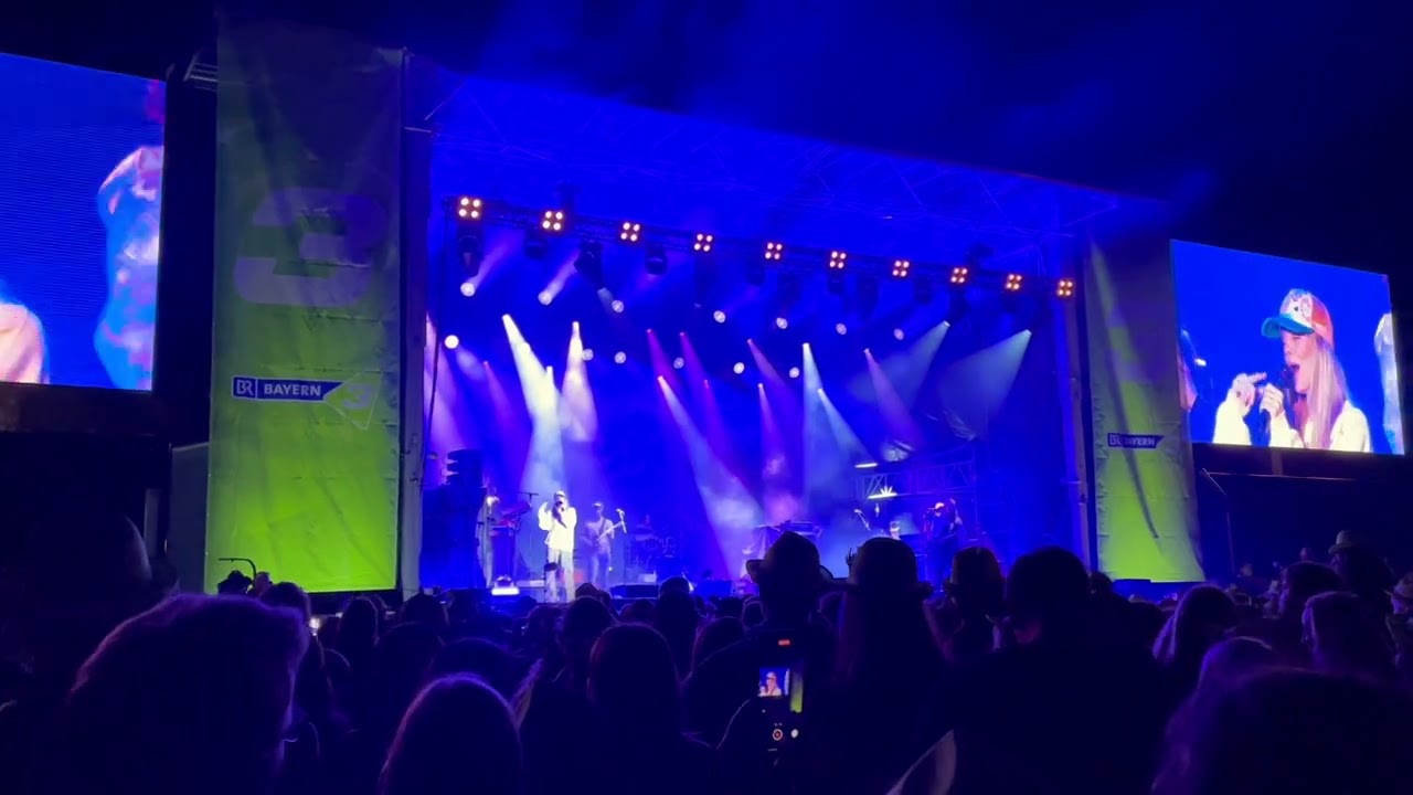 Laurell, Habit (live) - Bayern 3 Pop-Up Festival