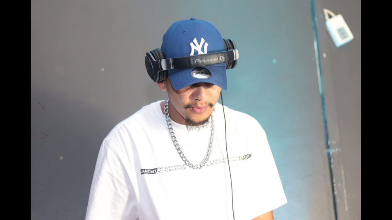 The Ice Flake Show Exclusive S1E2 Late 90s Early 2000s Hip Hop & RnB At Sky Lounge Mossel Bay 2024