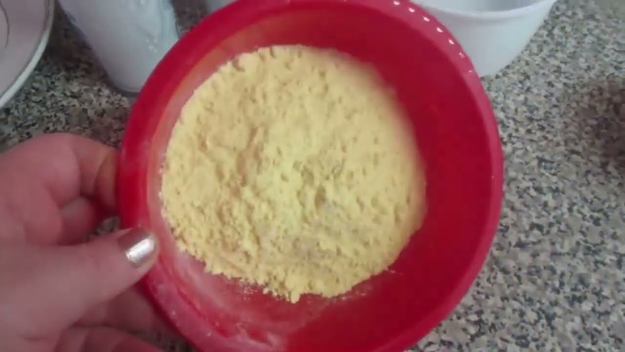 PAPAS DE FARINHA DE MILHO / COMO ANTIGAMENTO .