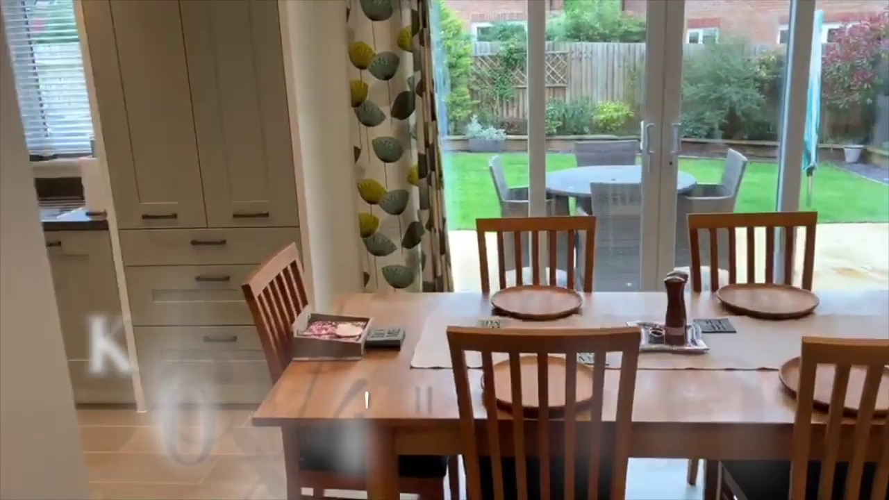 &pound;400,000 Kingsplay Close 4 Bed Detached House