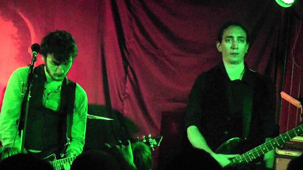 Amesoeurs -- Gas in Veins ( full HD) live
