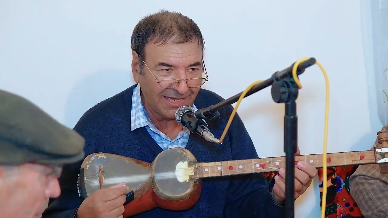 Halk aydymy Manyly sozler Tazebay Goshjanov. 