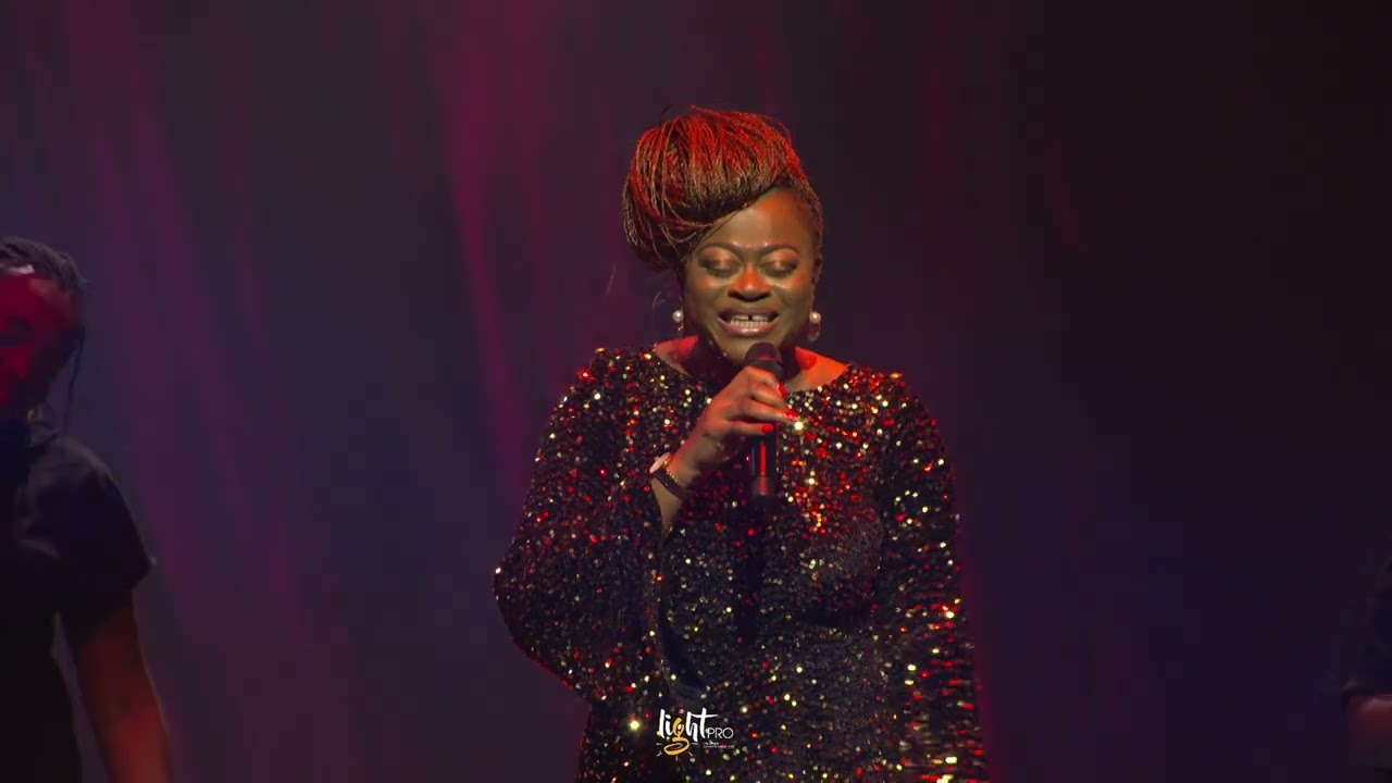 Athom's & Nadège - Alpha Omega (Célébration Live à Paris)