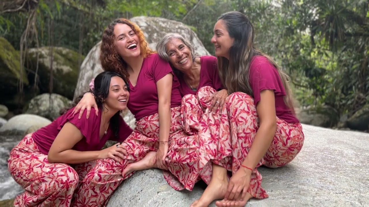 Profesorado Vanadurga Ashram Septiembre 2025