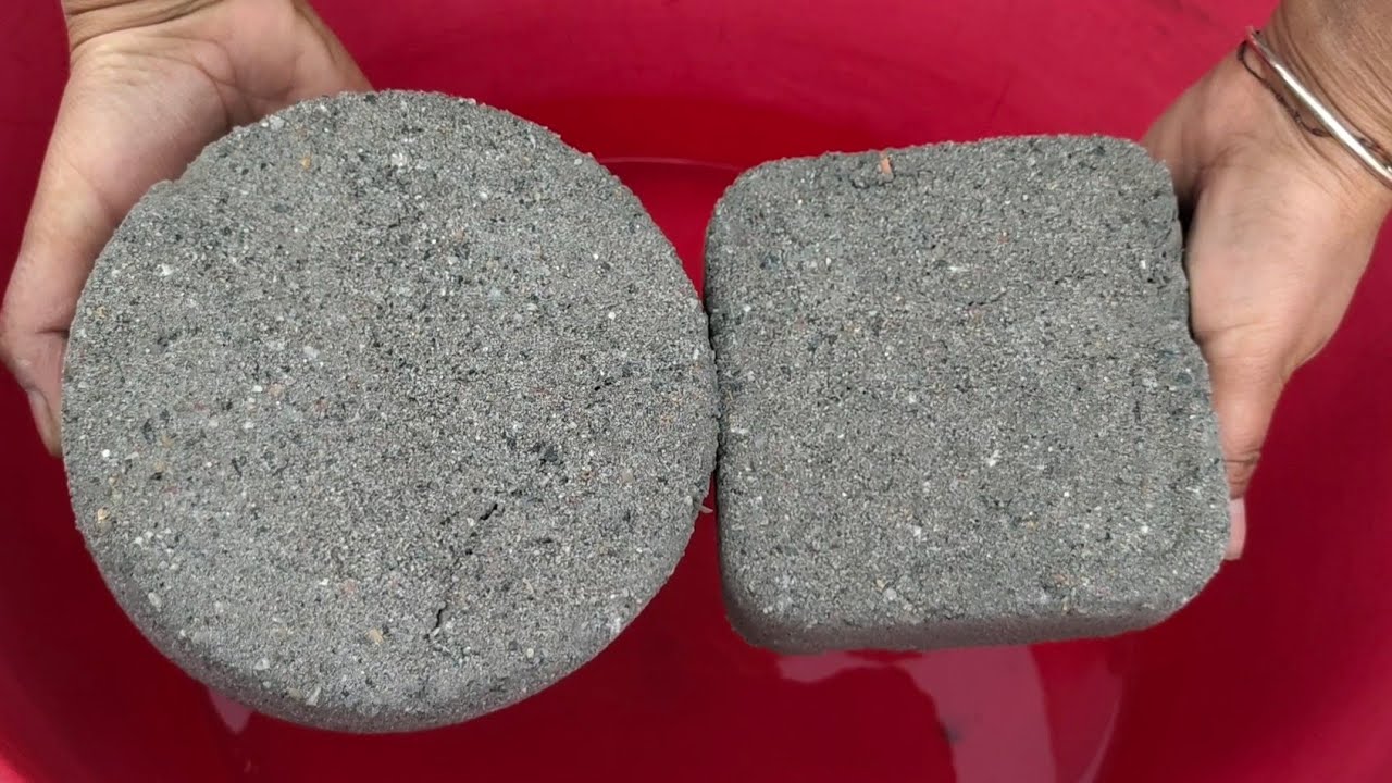 Asmr - New Gritty Charcoalashes Crumble in lots of water 💦#oddlysatisfying 