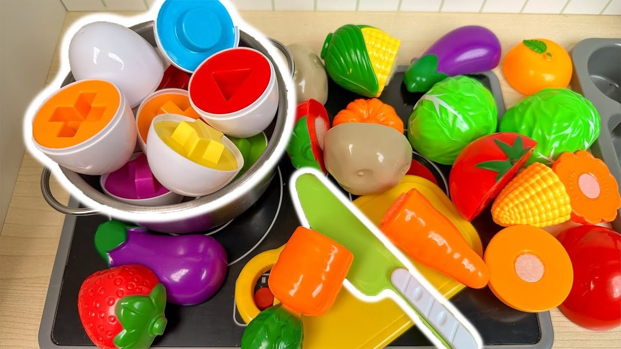 DIY Cooking Toy Vegetables! 🍳 Cutting and Matching Shapes & Colors