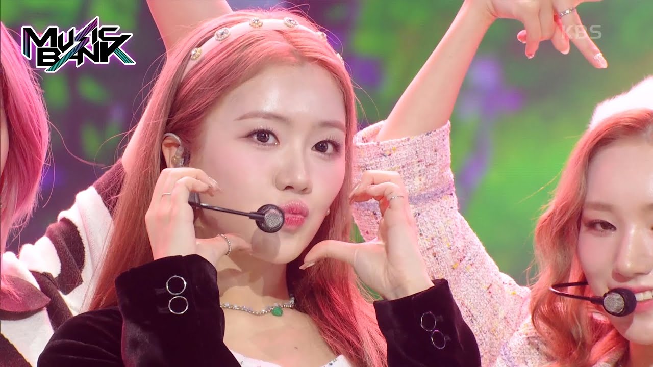 Voyage - Geenius [Music Bank] | KBS WORLD TV 240105