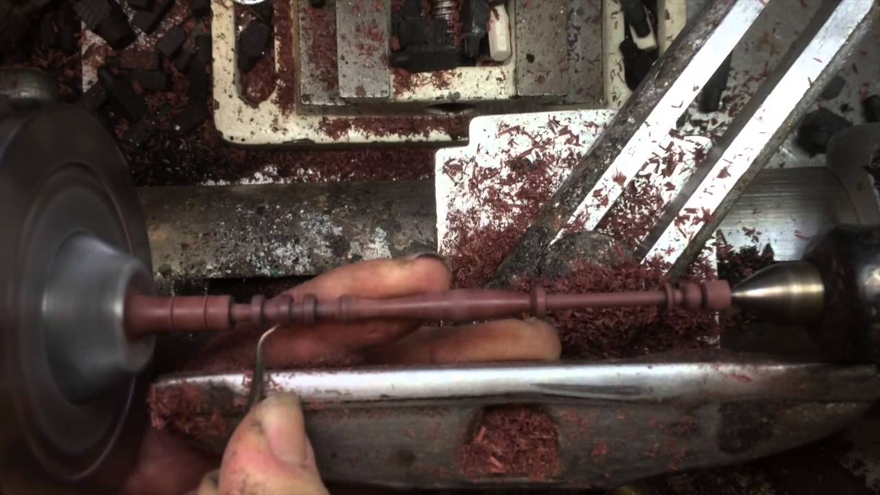 How to turn captive rings (jingles) on a lace bobbins