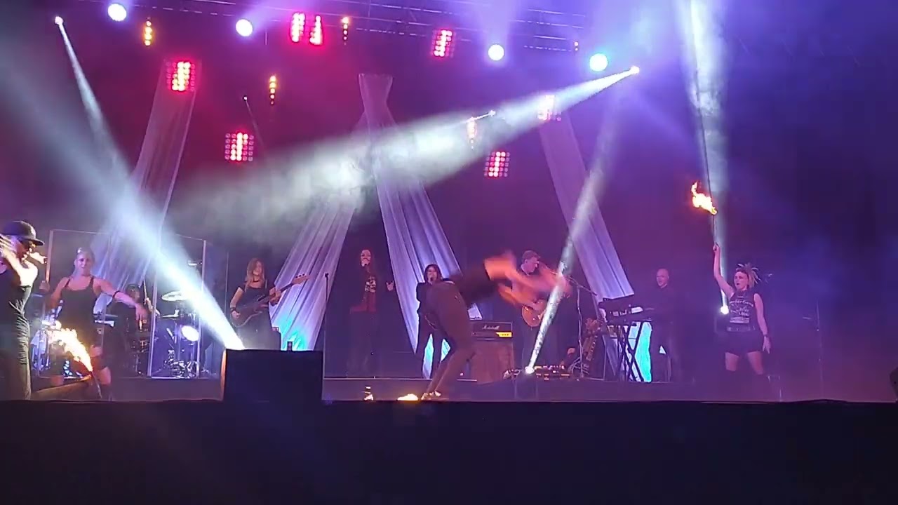 Rock The Circus! The gran finale!!! #rockthecircustour #rockthecircusband