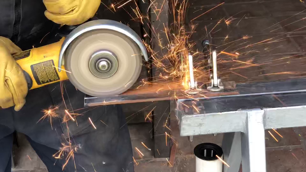 Como hacer un Aplasta latas