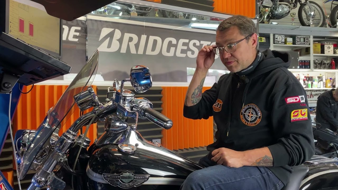 Harley Davidson. Wydech Dr.  Jekill &  Mr.  Hyde. Czy to jest bezpieczne ?