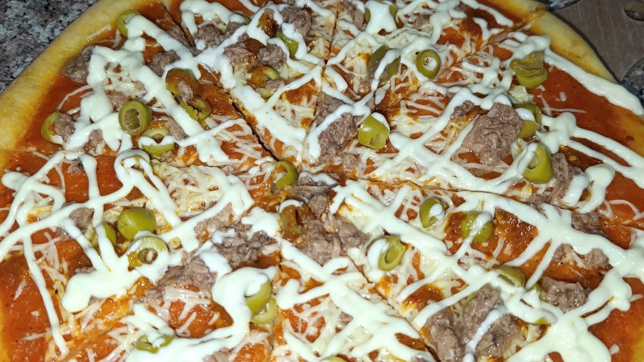 وصفة بيتزا 🍕 ناجحة وسهلة والعجينة بدون دلك ولا تعب 😍
