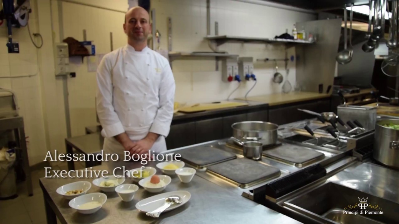 Plin di polenta con crema di gorgonzola dolce e nocciole Piemonte