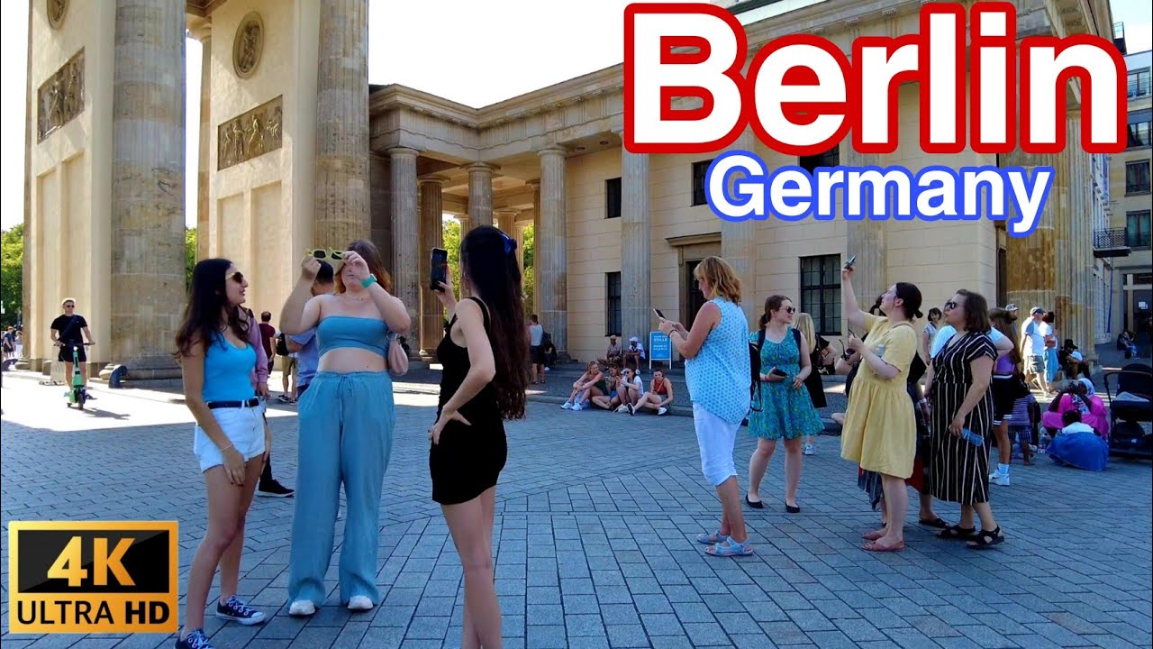 Berlin - City Tour 2022 | Walking Tour at Brandenburg Gate | Berlin Mitte [4K Tour]