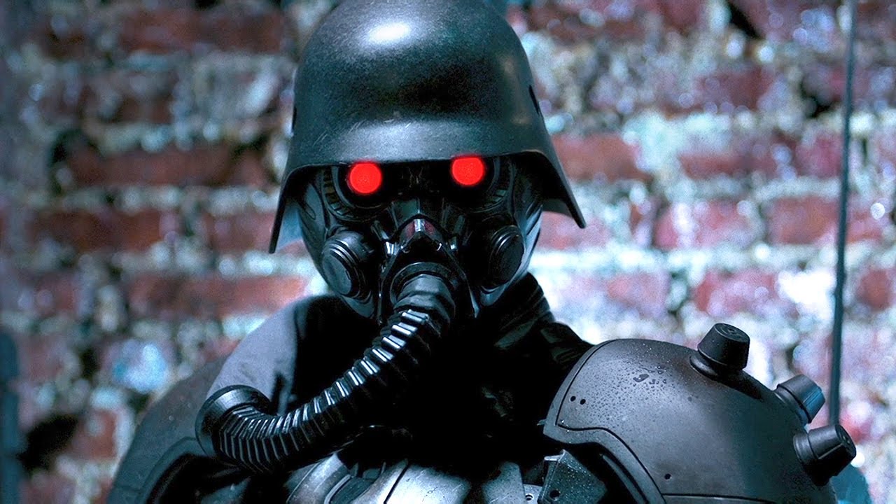 士兵穿上超级战甲，全身刀枪不入，一人就能干翻整支部队！