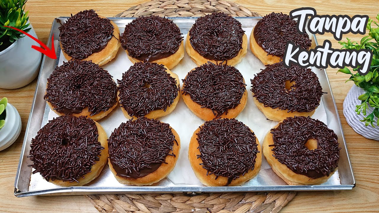 Resep Donat Coklat Enak, Moist, dan Empuk (Tanpa Kentang)! Cocok Buat Ide Jualan Bikin Cuan!