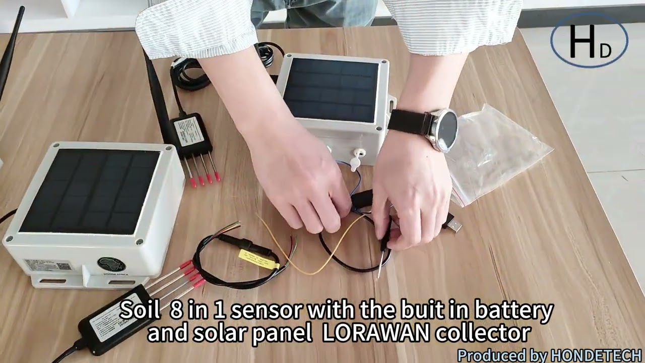 Soil  8 in 1 sensor with the buit in battery and solar panel  LORAWAN collector