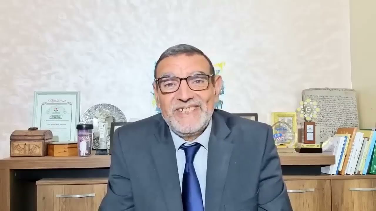 الدكتور محمد فائد //  زكاة الفطر تخرج أربع حفنات من الشعير والعائلة تأكل ألف درهم في الوجبة