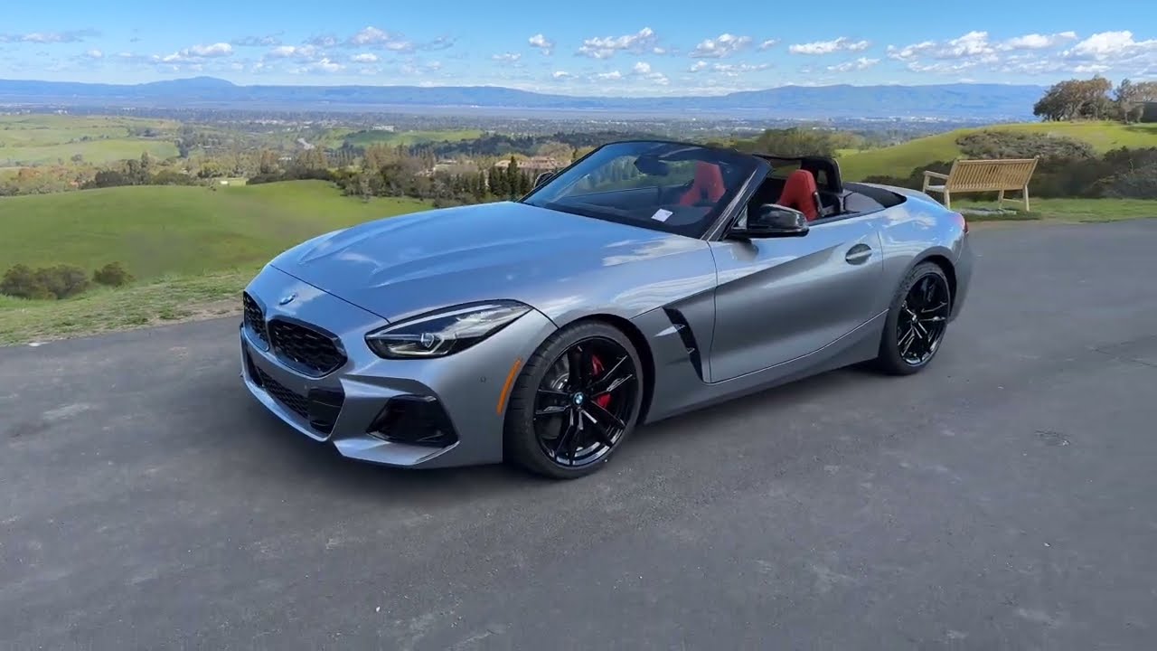 Tour the 2023 Z4 M40i in Skyscraper Grey | 4K