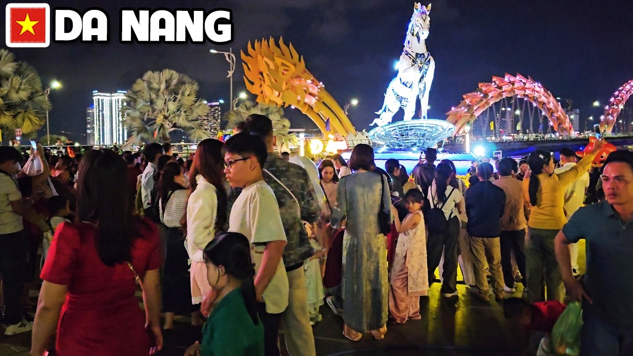VIETNAM Da Nang - Lunar New Year TOTAL CHAOS On Bach Dang Walking Street 2026