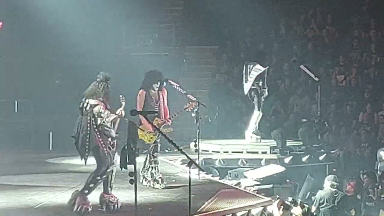 kiss live newcastle 6/6/23